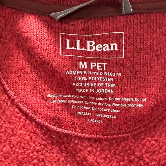 L.L. Bean women’s sweater fleece vest NWT - Picture 3 of 4